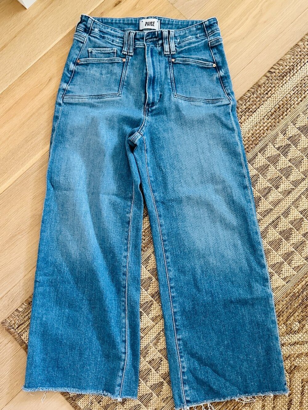 PAIGE Anessa size 28 wide leg raw edge jeans - Picture 1 of 8